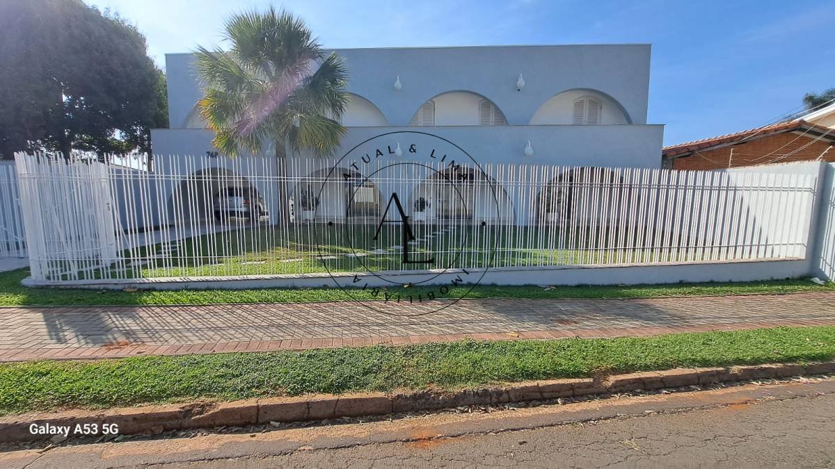 Casa à venda em Campinas, Parque Taquaral, com 4 suítes, área gourmet, piscina, 1260m²! - Atual & Lima Imoveis