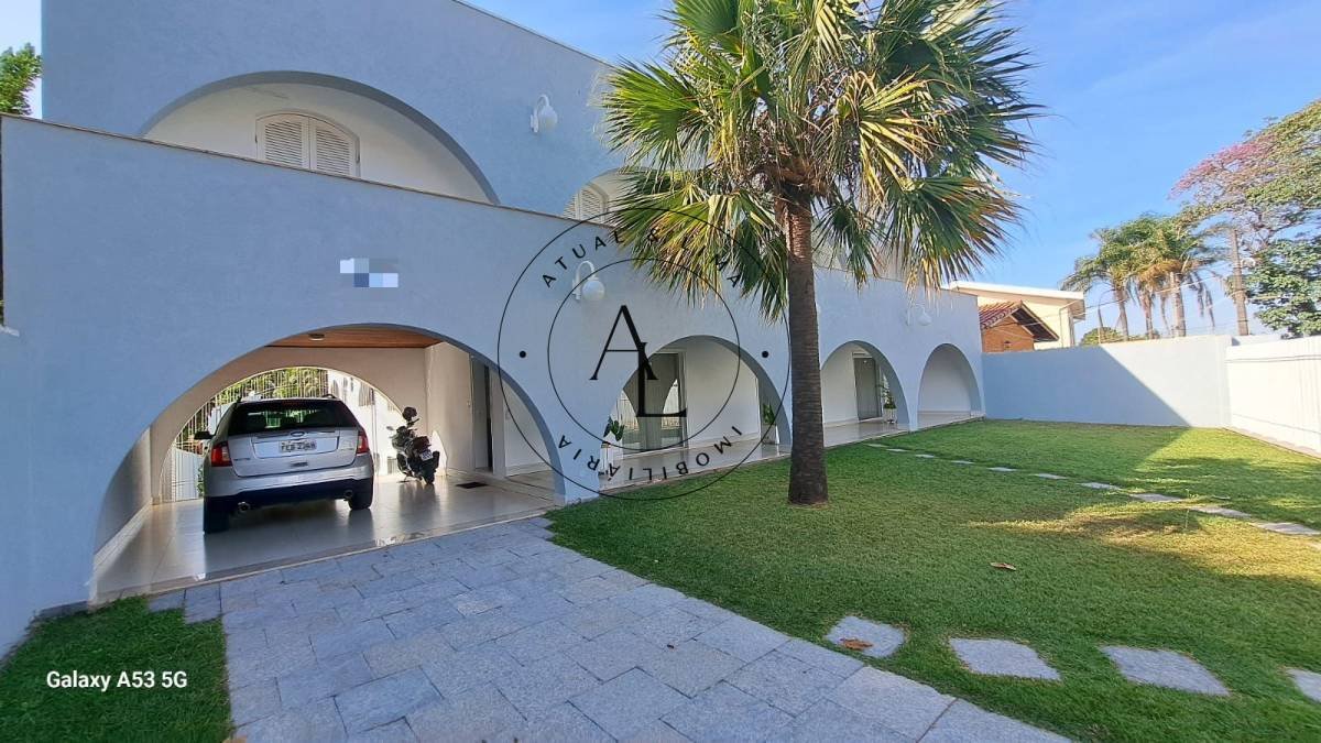 Casa à venda em Campinas, Parque Taquaral, com 4 suítes, área gourmet, piscina, 1260m²! - Atual & Lima Imoveis