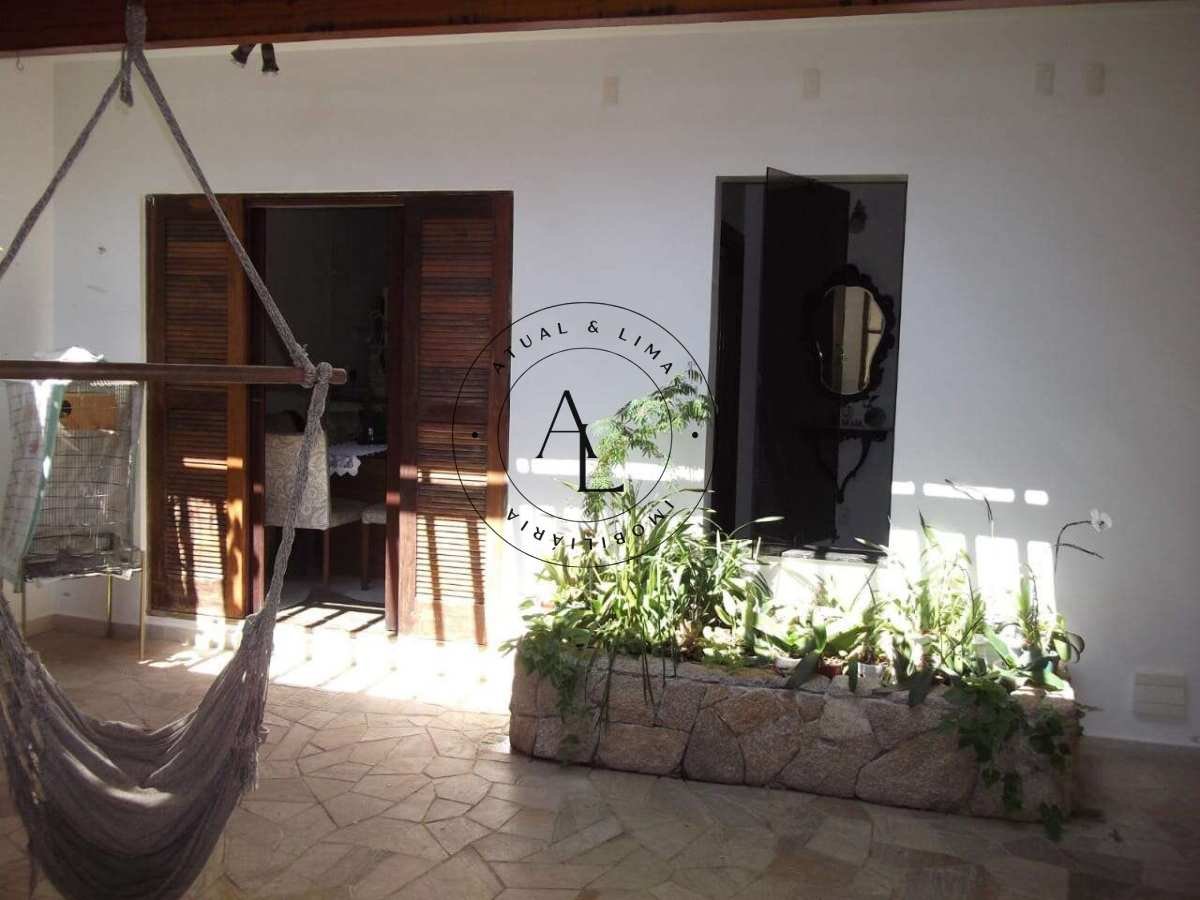 Casa de 3 quartos, no bairro Parque Jambeiro, em Campinas | Eu Corretor