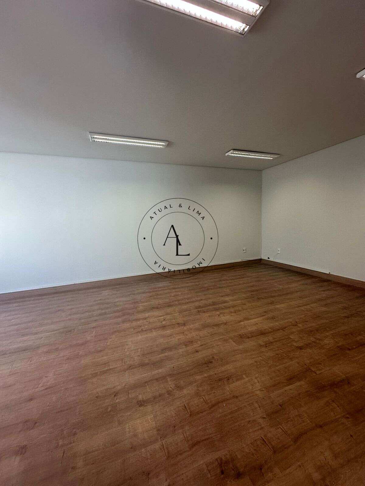 Imóvel Comercial de 200m² no bairro Parque São Quirino, em Campinas | Eu Corretor