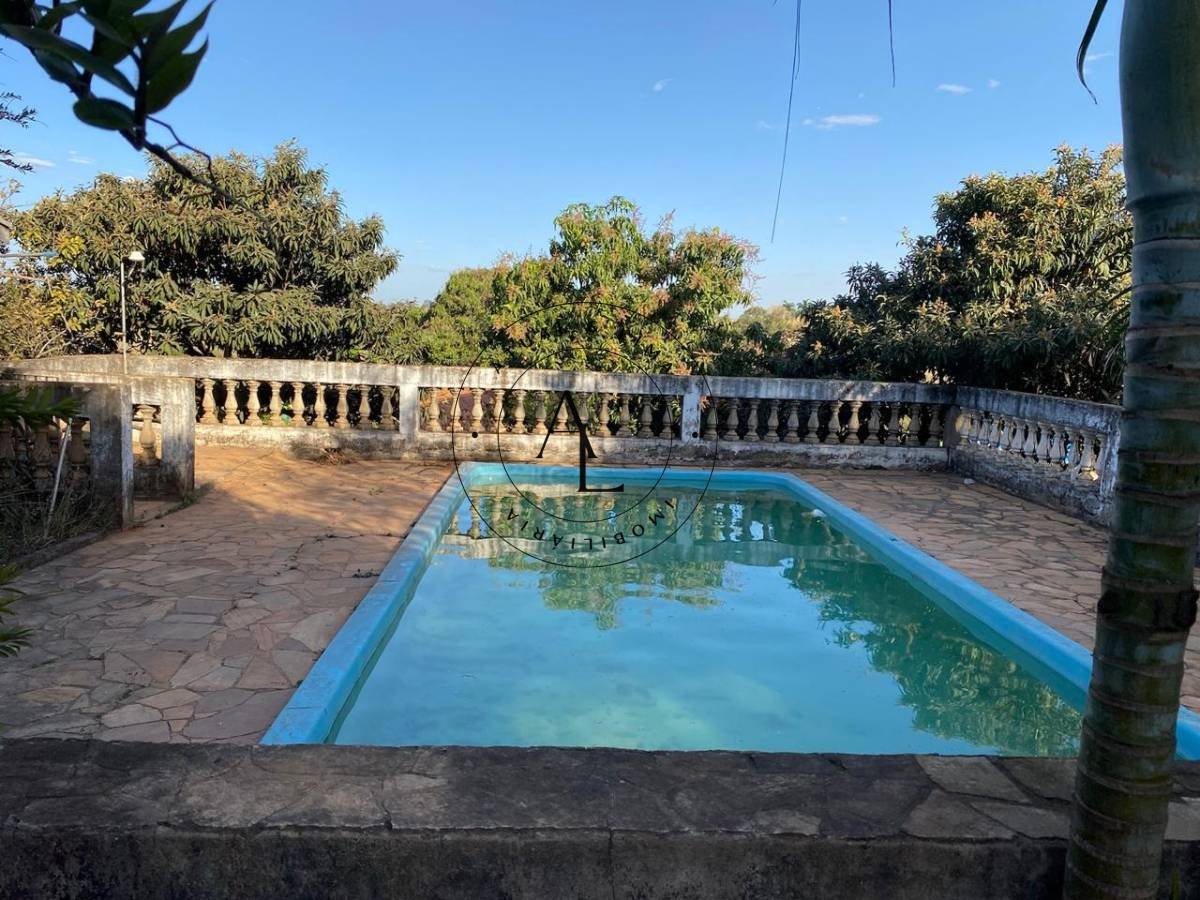 Chácara Encantadora com 2 Dormitórios, Piscina e Ampla Área Verde - Atual & Lima Imoveis