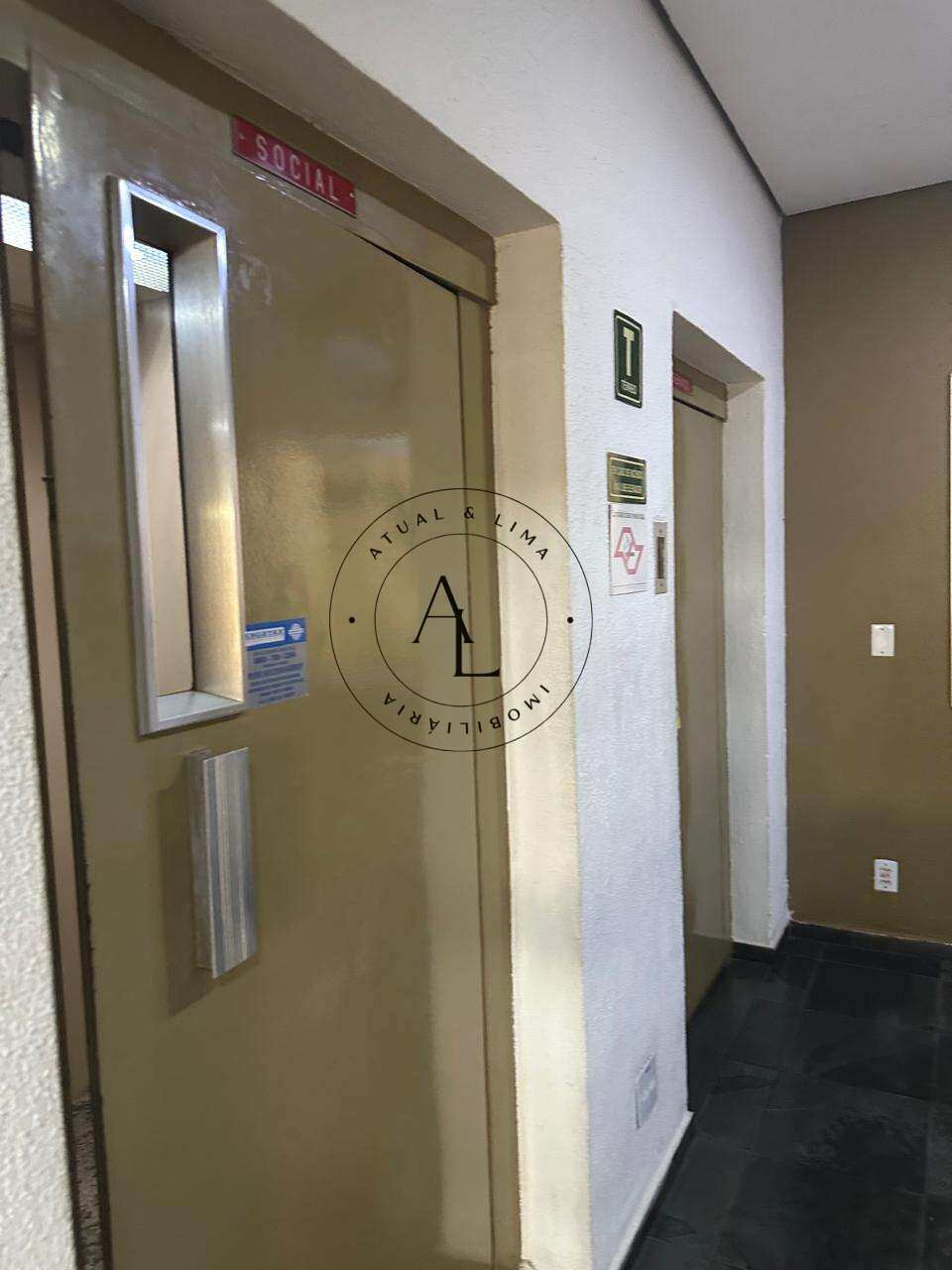 Kitnet de 1 quarto, 42m² | Eu Corretor