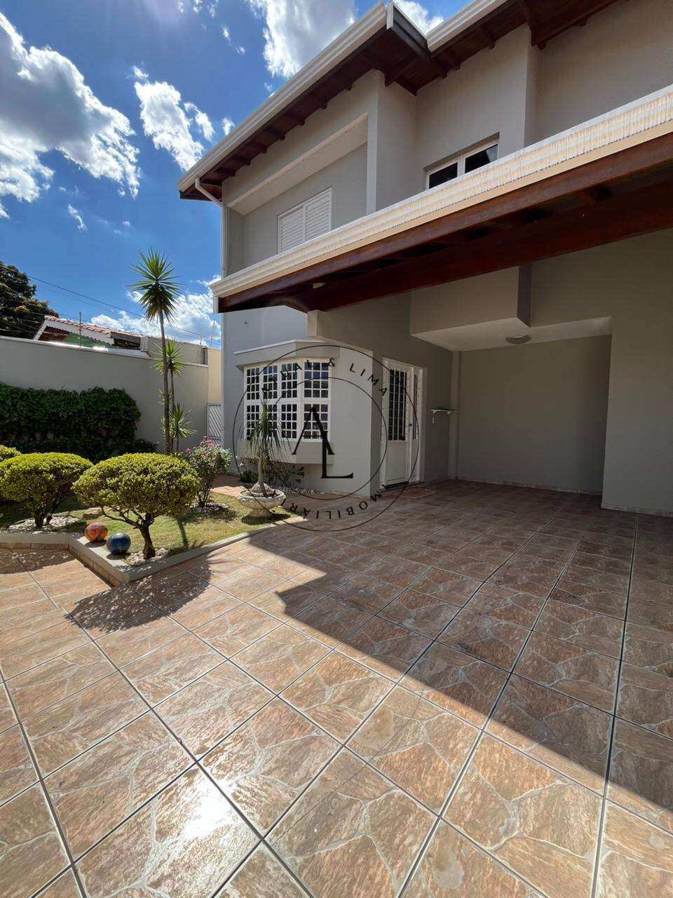 Sobrado à venda em Campinas, Parque Universitário de Viracopos, com 4 quartos, 200m² - Atual & Lima Imoveis