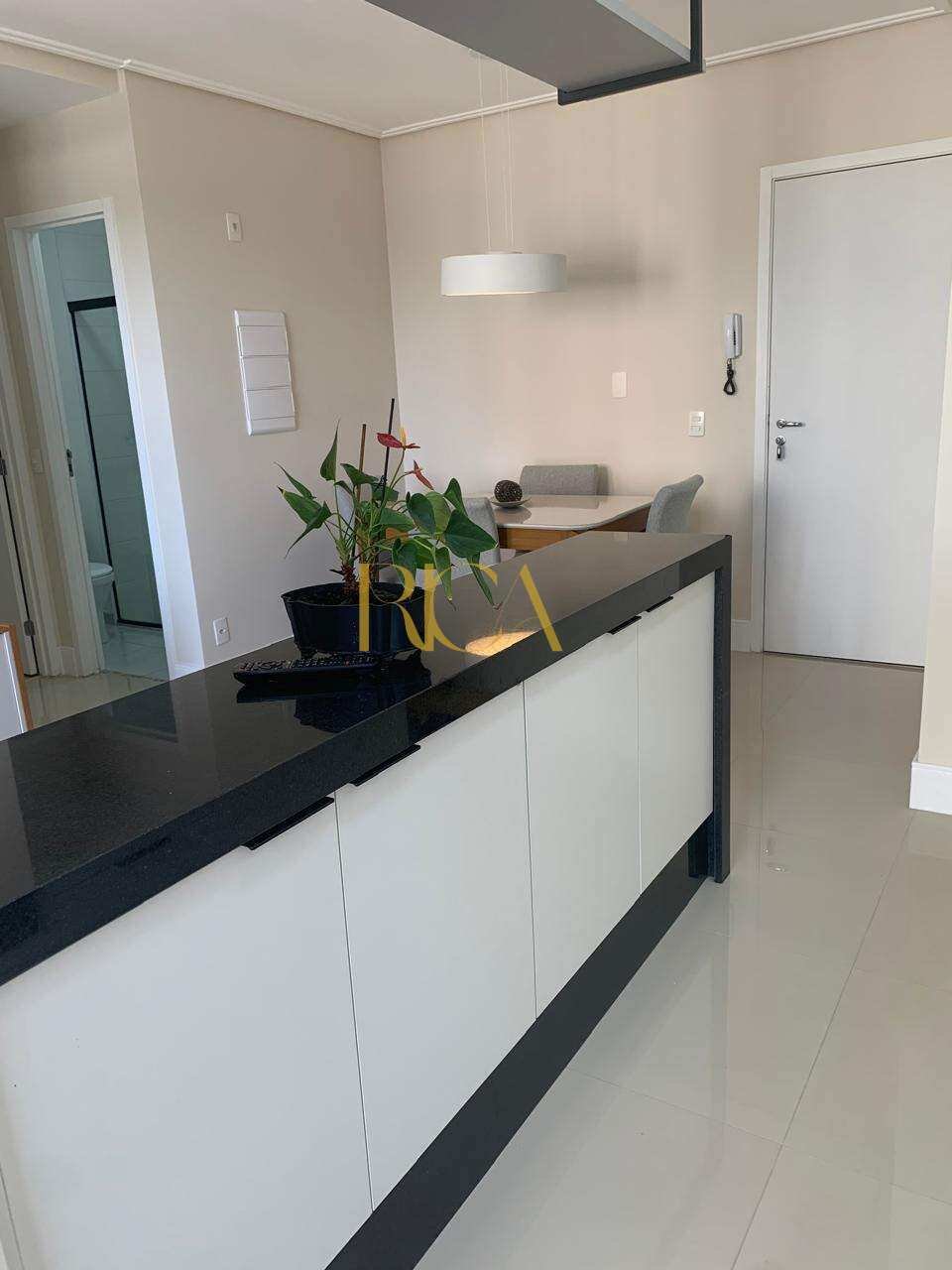 Apartamento para alugar com 2 quartos, 52m² - ,