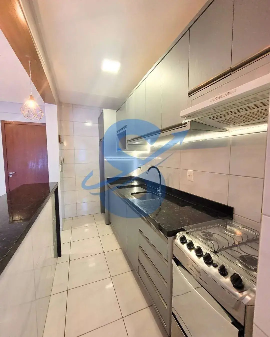  - Apartamento para alugar, com 2 quartos, 64m²