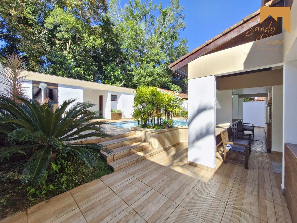 Casa a venda na Riviera de São Lourenço - Sandy Riviera