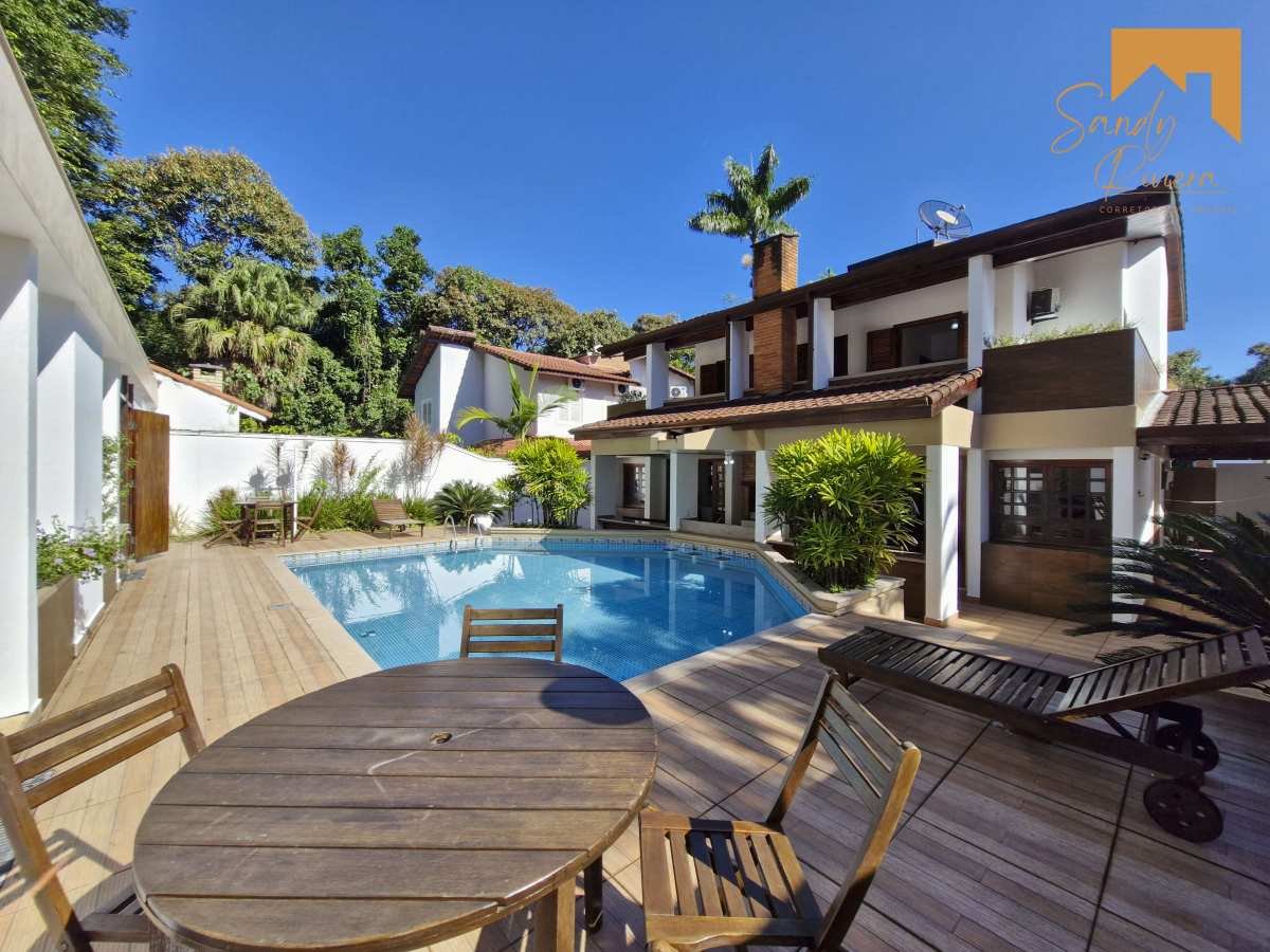 Casa a venda na Riviera de São Lourenço - Sandy Riviera