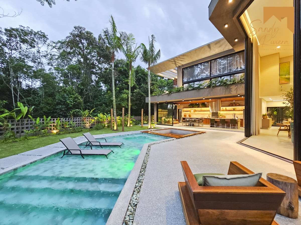 Casa a venda na Riviera de São Lourenço - Sandy Riviera