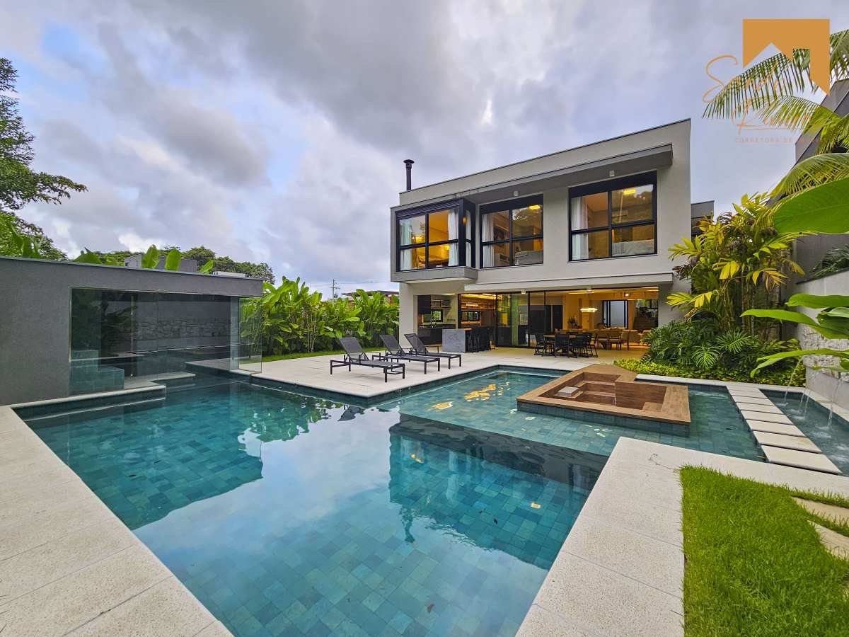 Casa de Alto Padrão à Venda – Módulo 17 | Riviera de São Lourenço - Sandy Riviera