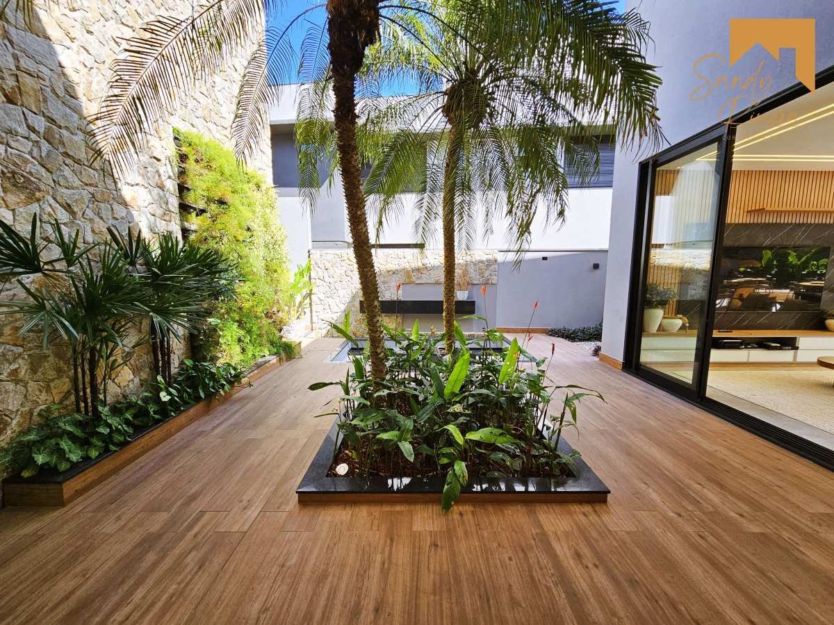 Casa de luxo padrão a venda na Riviera de São Lourenço - Sandy Riviera