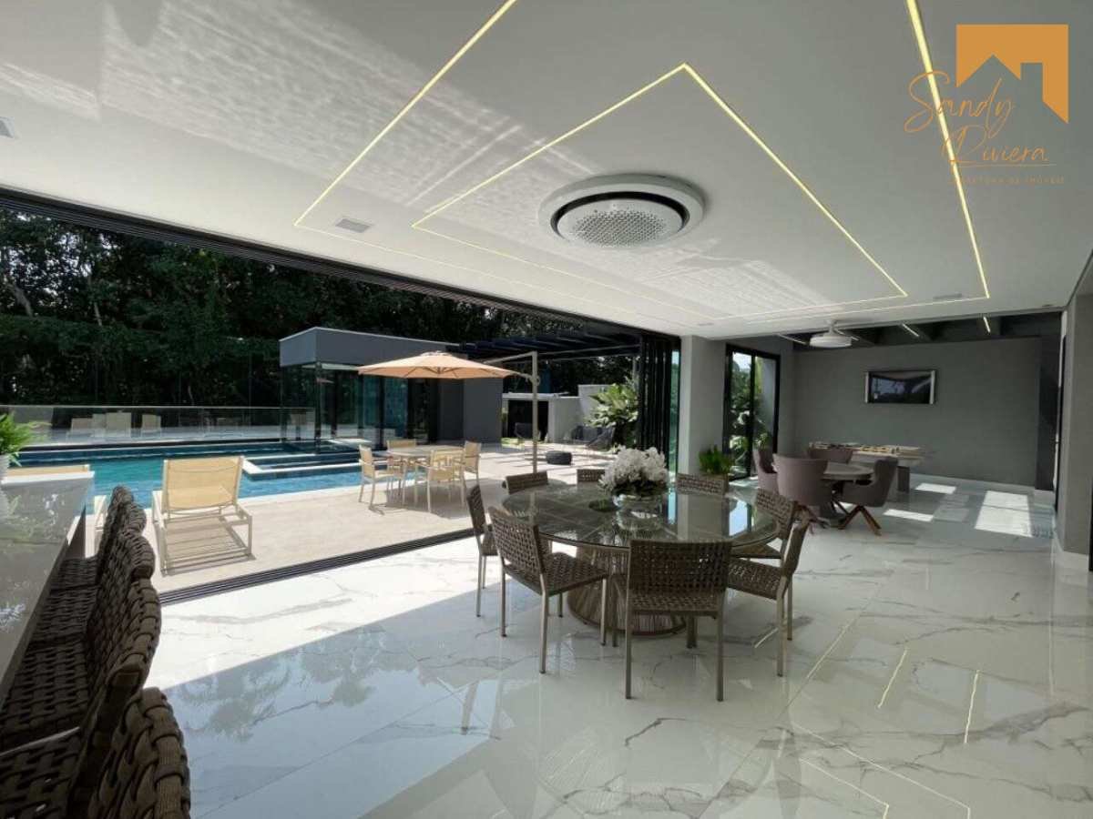 Mansão de Alto Padrão à Venda no Módulo do Golf – Riviera de São Lourenço - Sandy Riviera