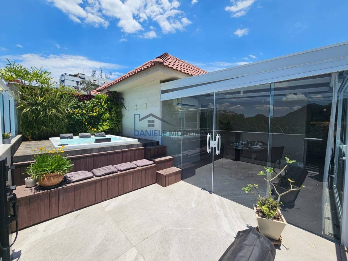 Cobertura à venda com 3 quartos - RECREIO DOS BANDEIRANTES,Rio de Janeiro