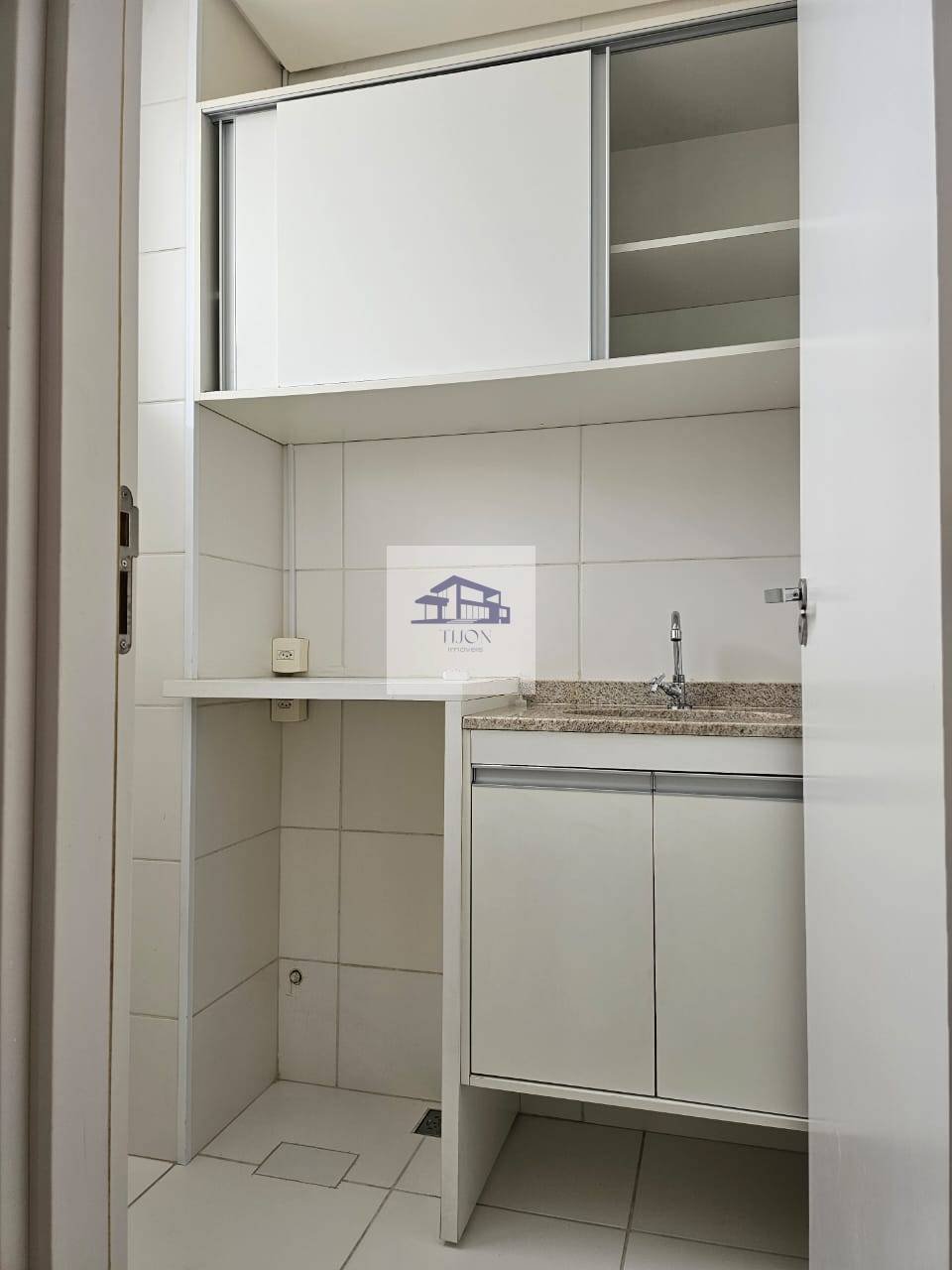 Sala comercial à venda em Sorocaba, Edifício Infinity Campolim Office, 40m² - Tijon Imóveis