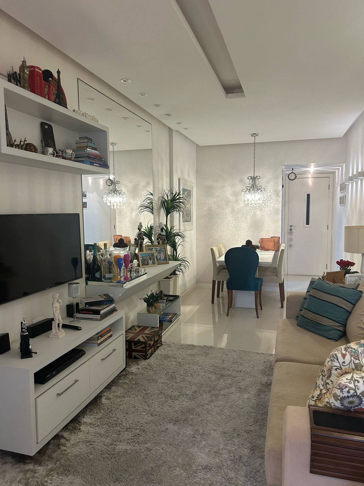 Apartamento à venda com 2 quartos - Pituba,Salvador
