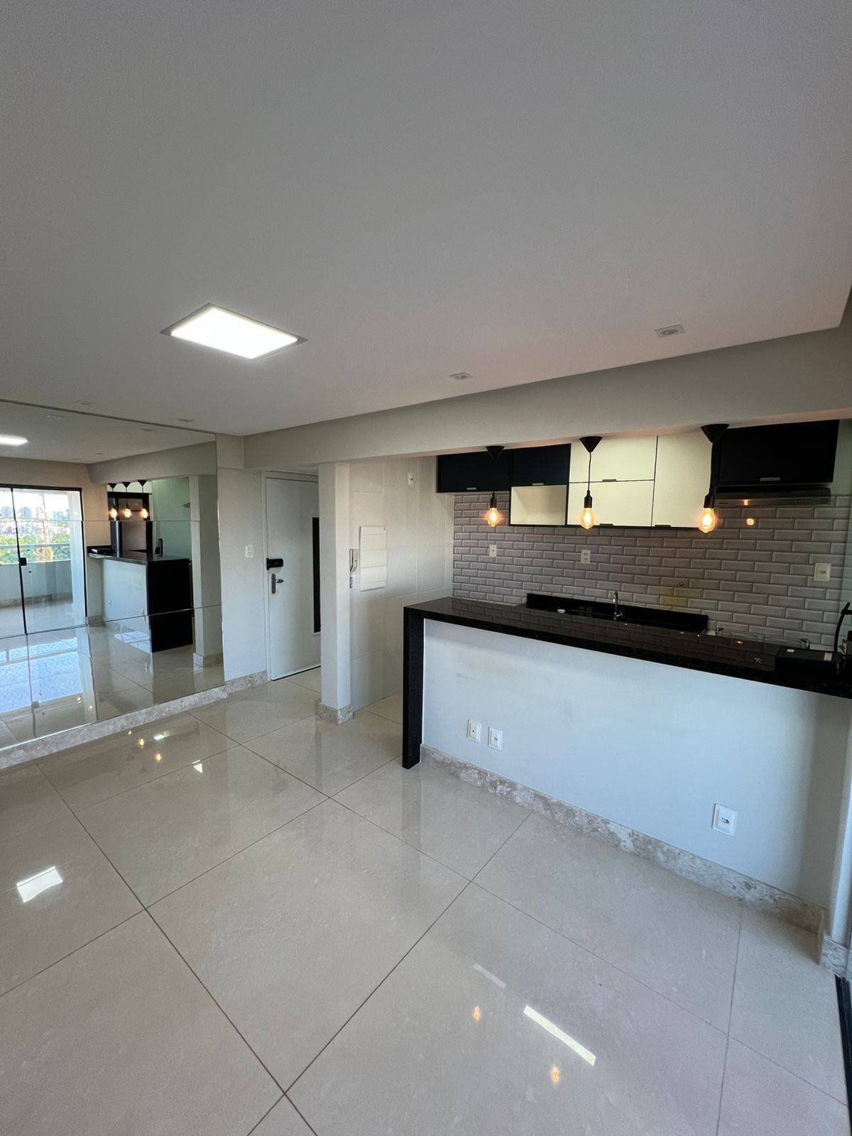 Apartamento à venda com 2 quartos - Patamares,Salvador