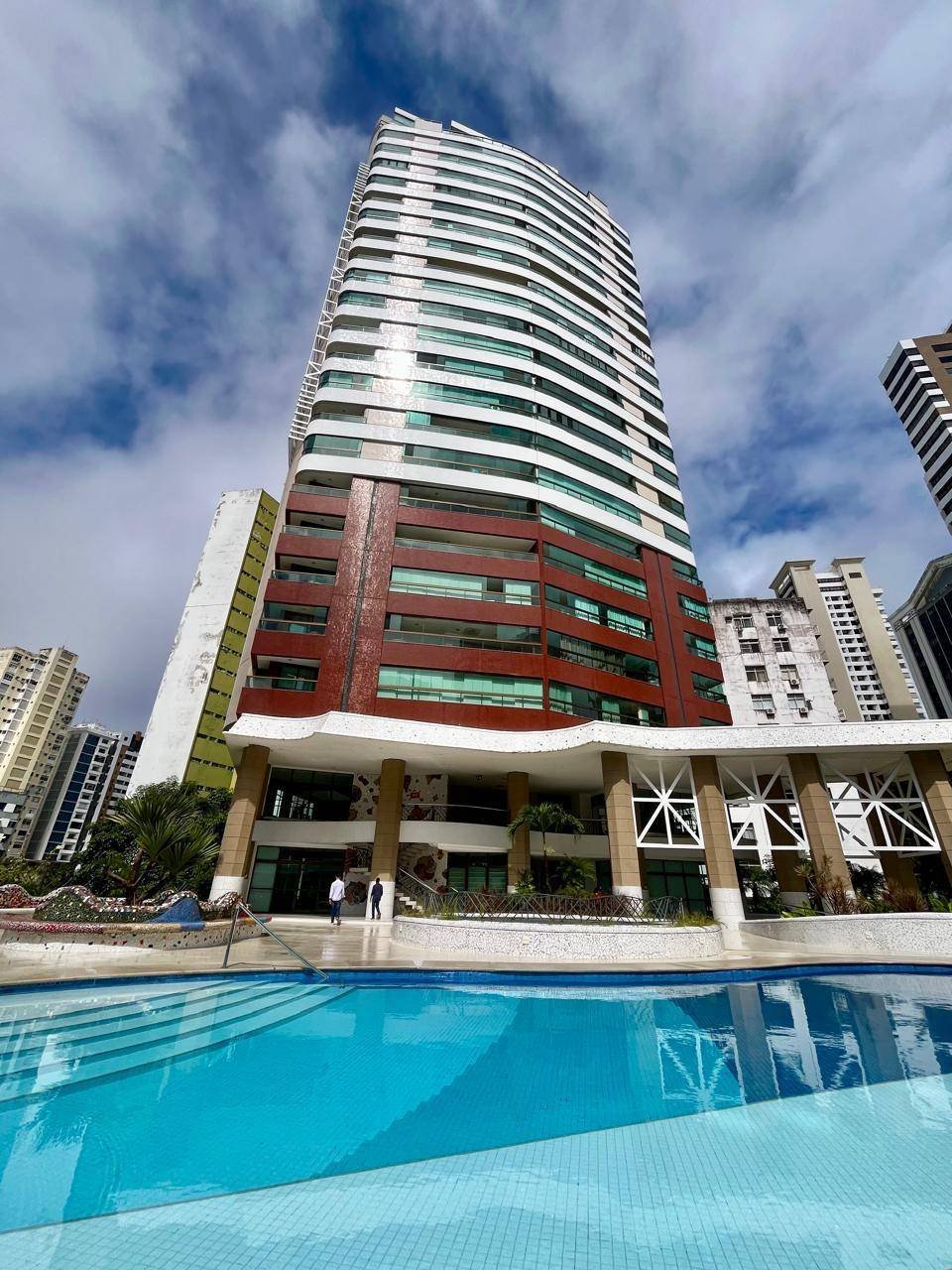  - Apartamento de luxo à venda em Salvador, Vitória, com 4 quartos, 190m²