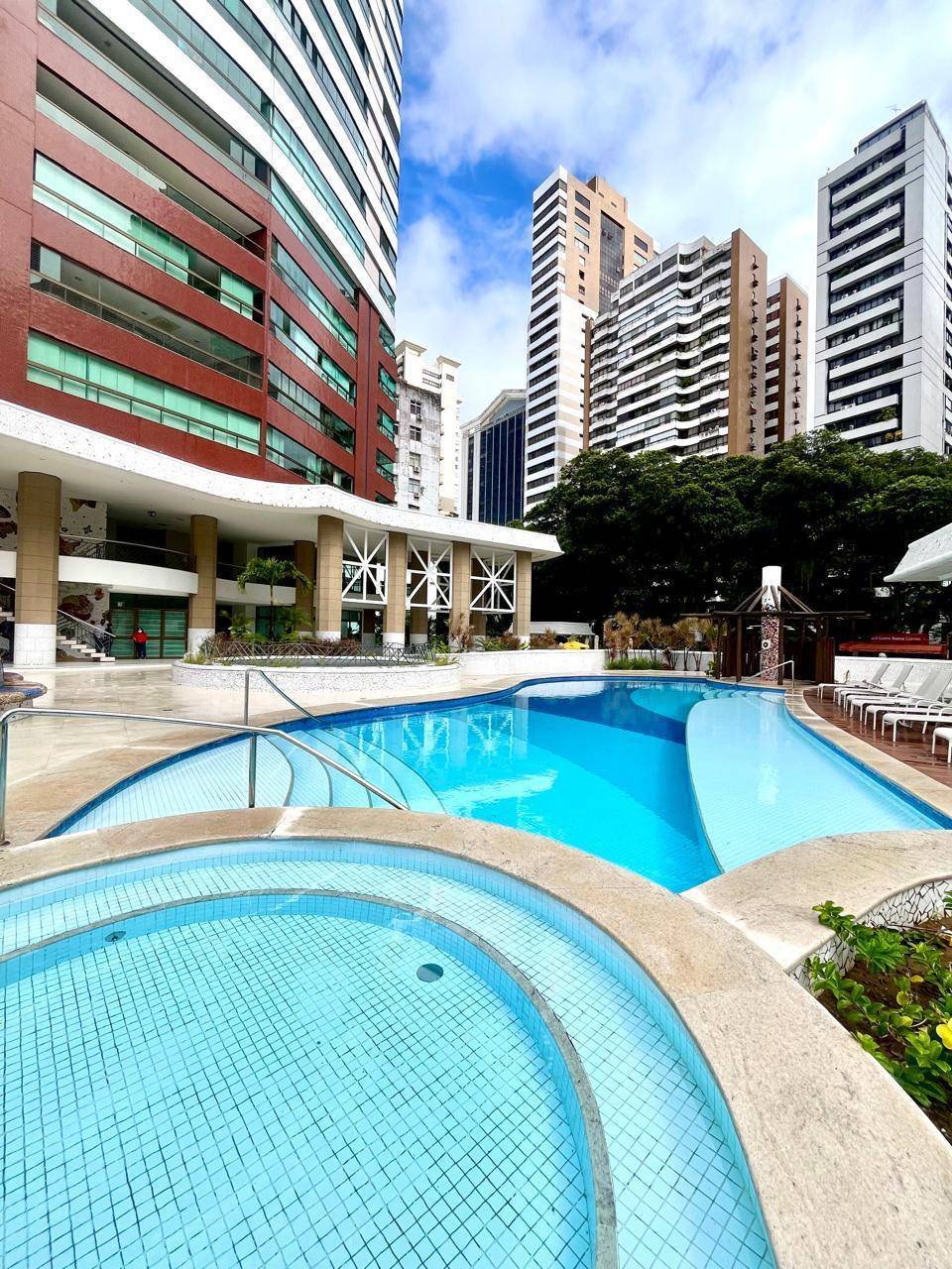 Apartamento de luxo à venda em Salvador, Vitória, com 4 quartos, 190m² - AM Negócios Imobiliários