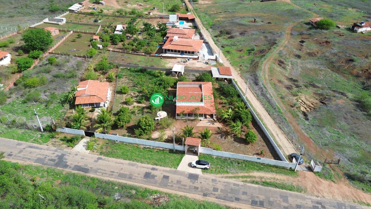 Fazenda à venda com 3 quartos, 2500m² - Foto 4