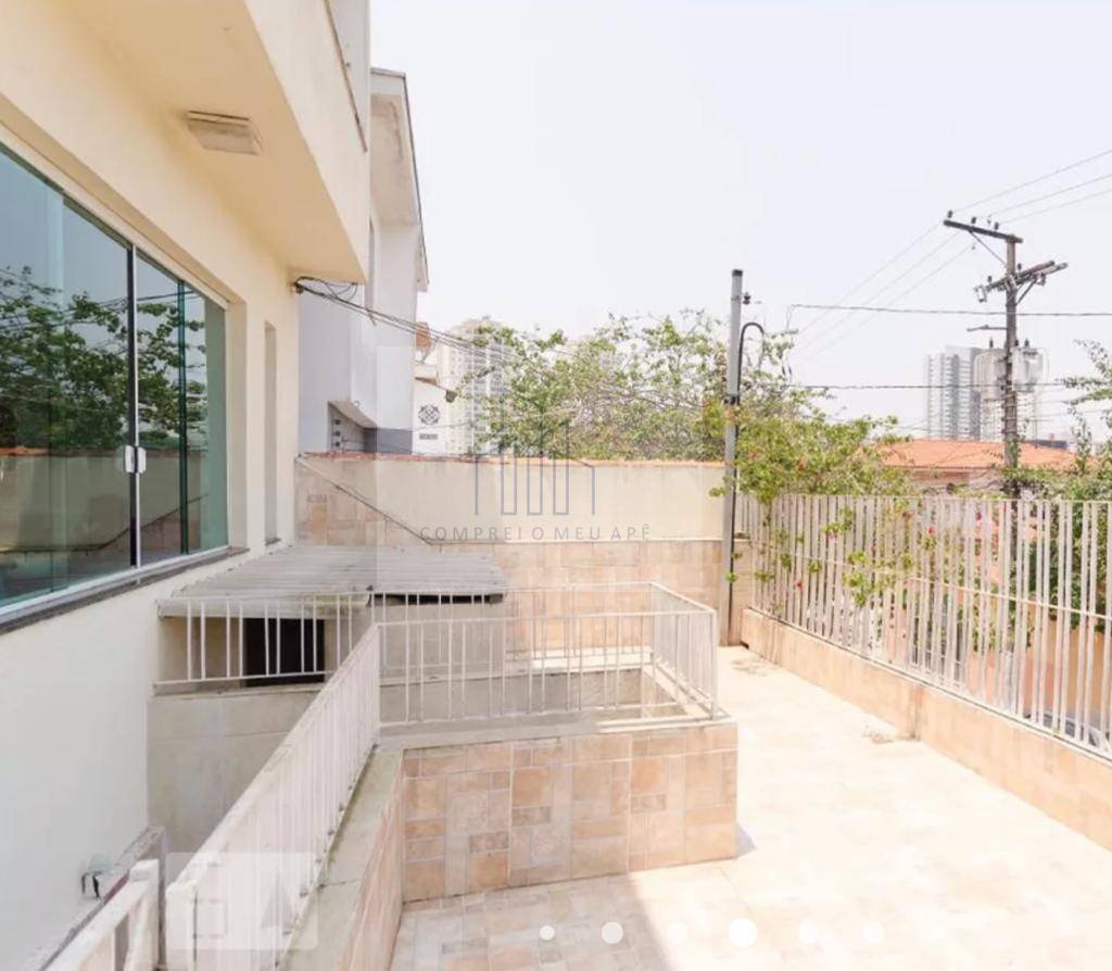 Sobrado à venda com 6 quartos, 200,00m² - Jardim Prudência,São Paulo