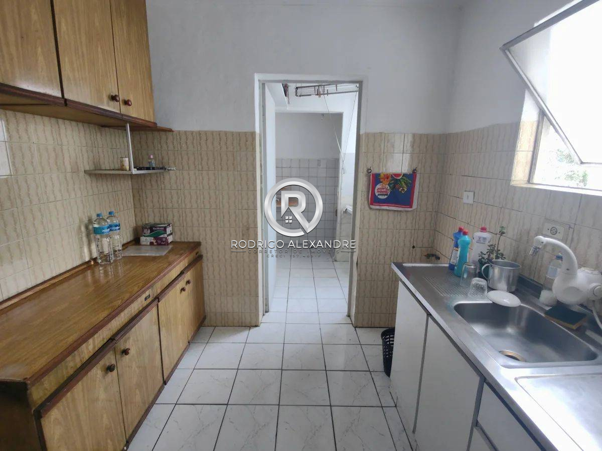 Apartamento à venda com 2 quartos, 67m² - Foto 13