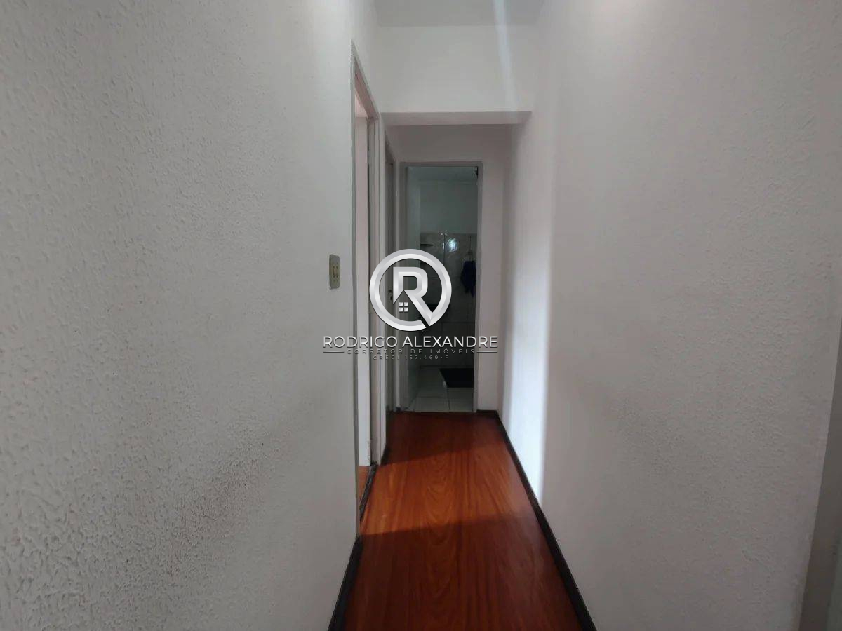 Apartamento à venda com 2 quartos, 67m² - Foto 6