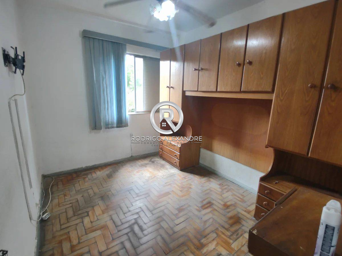 Apartamento à venda com 2 quartos, 67m² - Foto 9