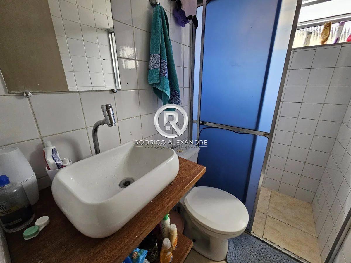 Apartamento à venda com 2 quartos, 43m² - Foto 8