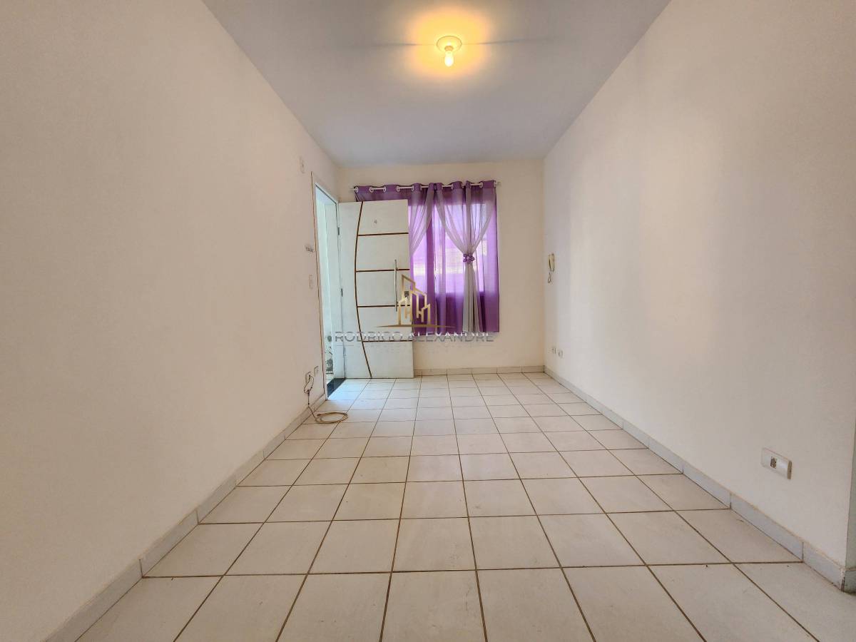 Apartamento à venda com 2 quartos, 48m² - Foto 2