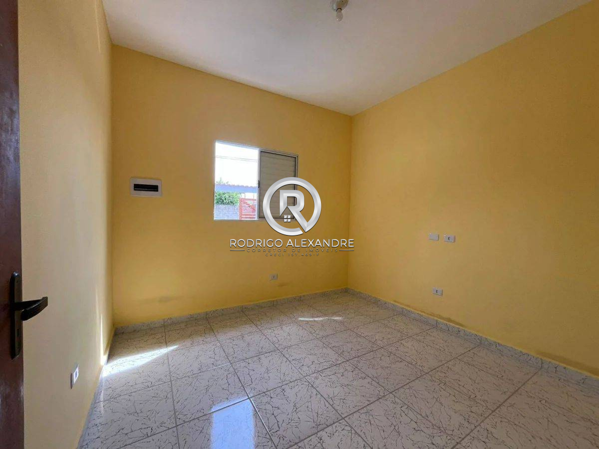 Casa à venda com 2 quartos, 56m² - Foto 11