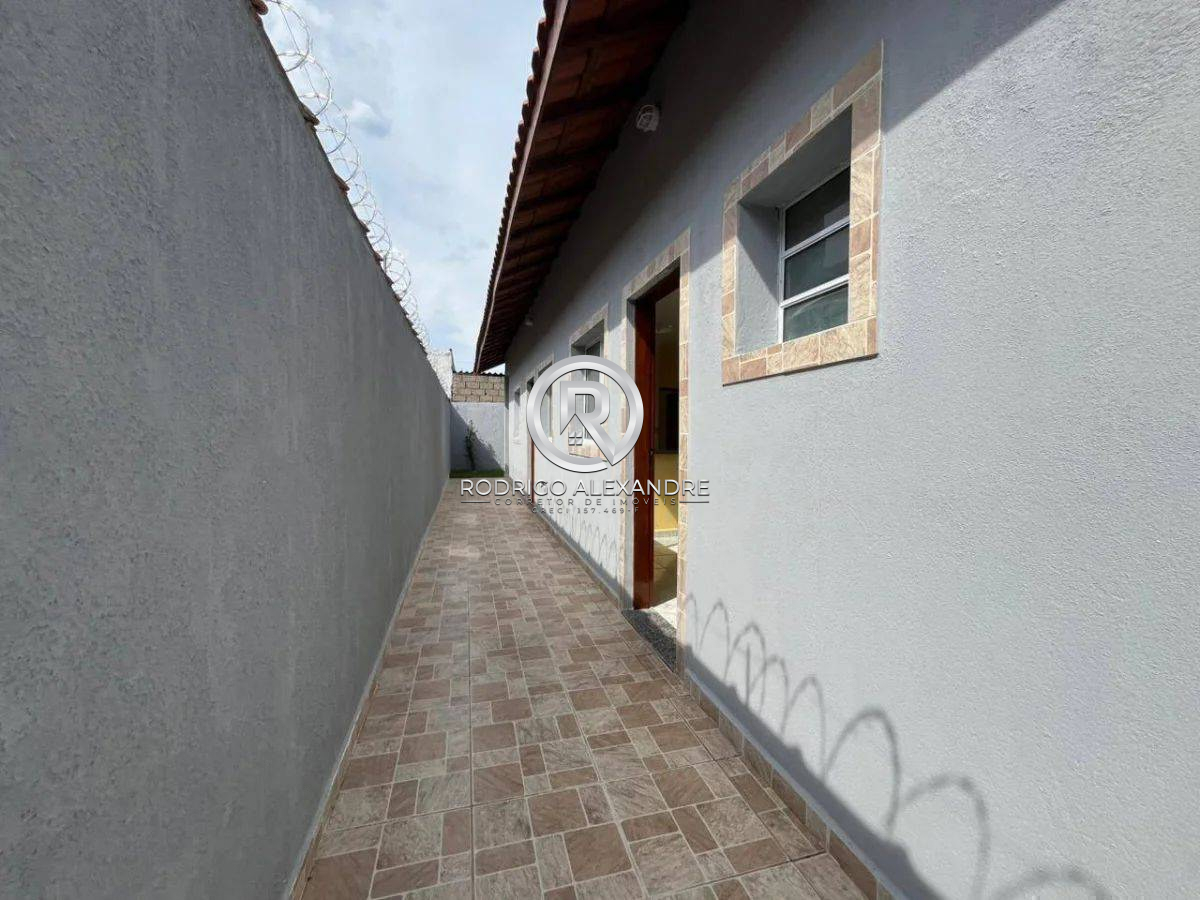 Casa à venda com 2 quartos, 56m² - Foto 5