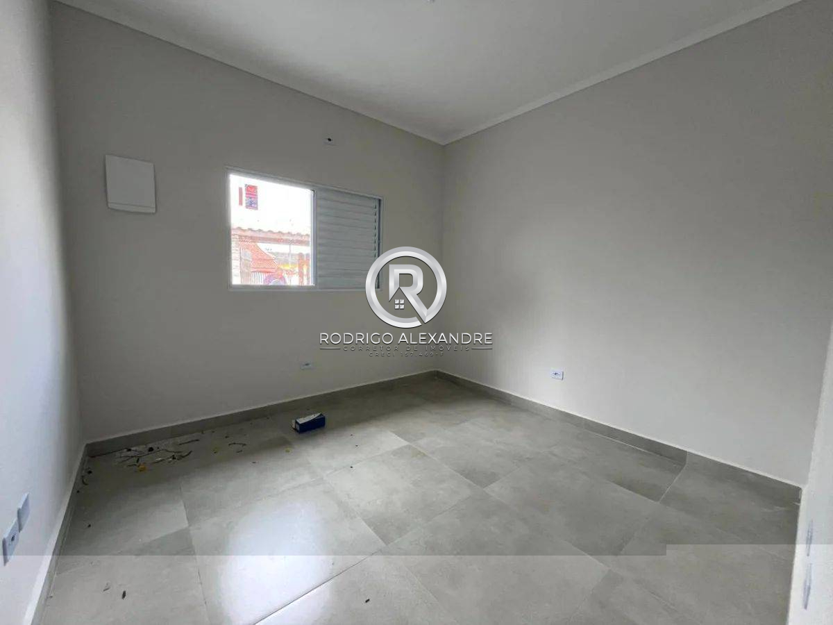 Casa à venda com 2 quartos, 65m² - Foto 5