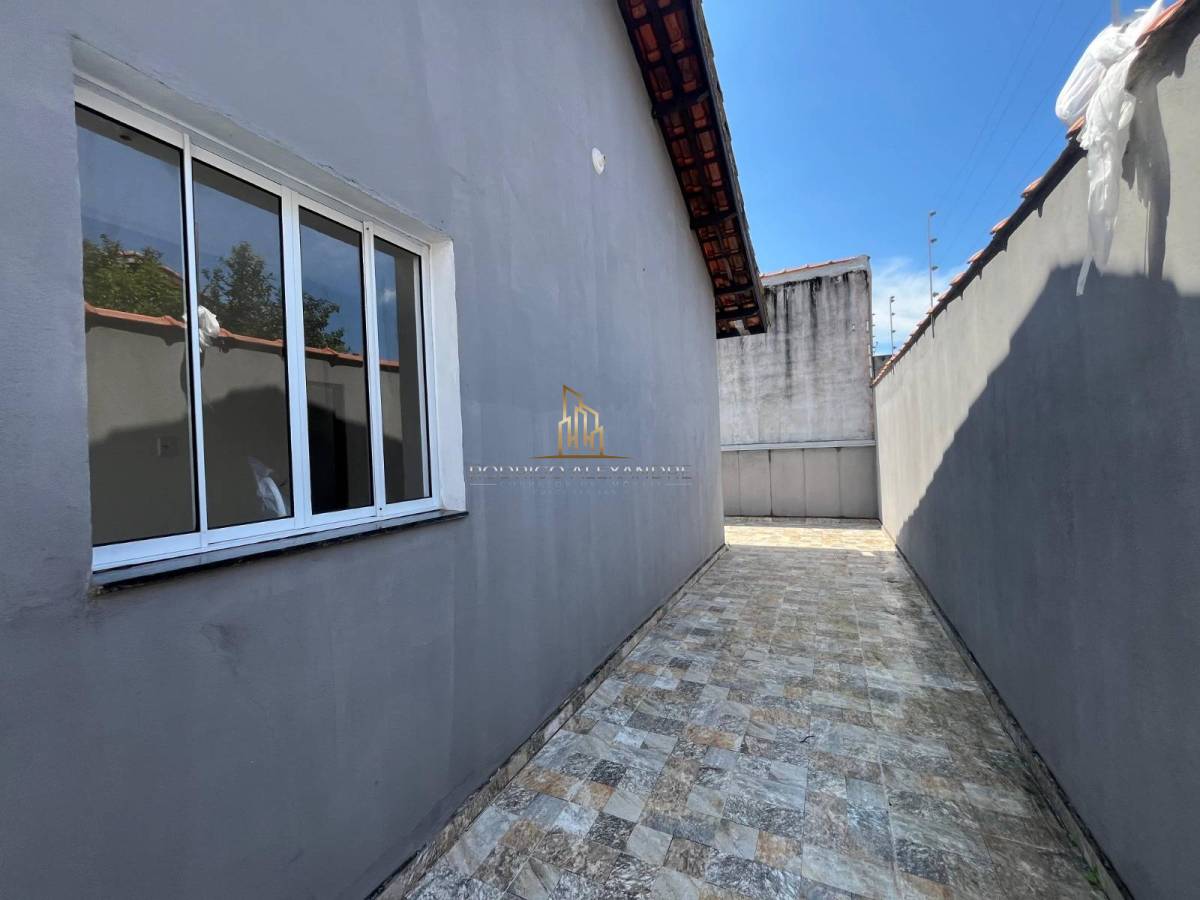 Casa à venda com 2 quartos, 65m² - Foto 10