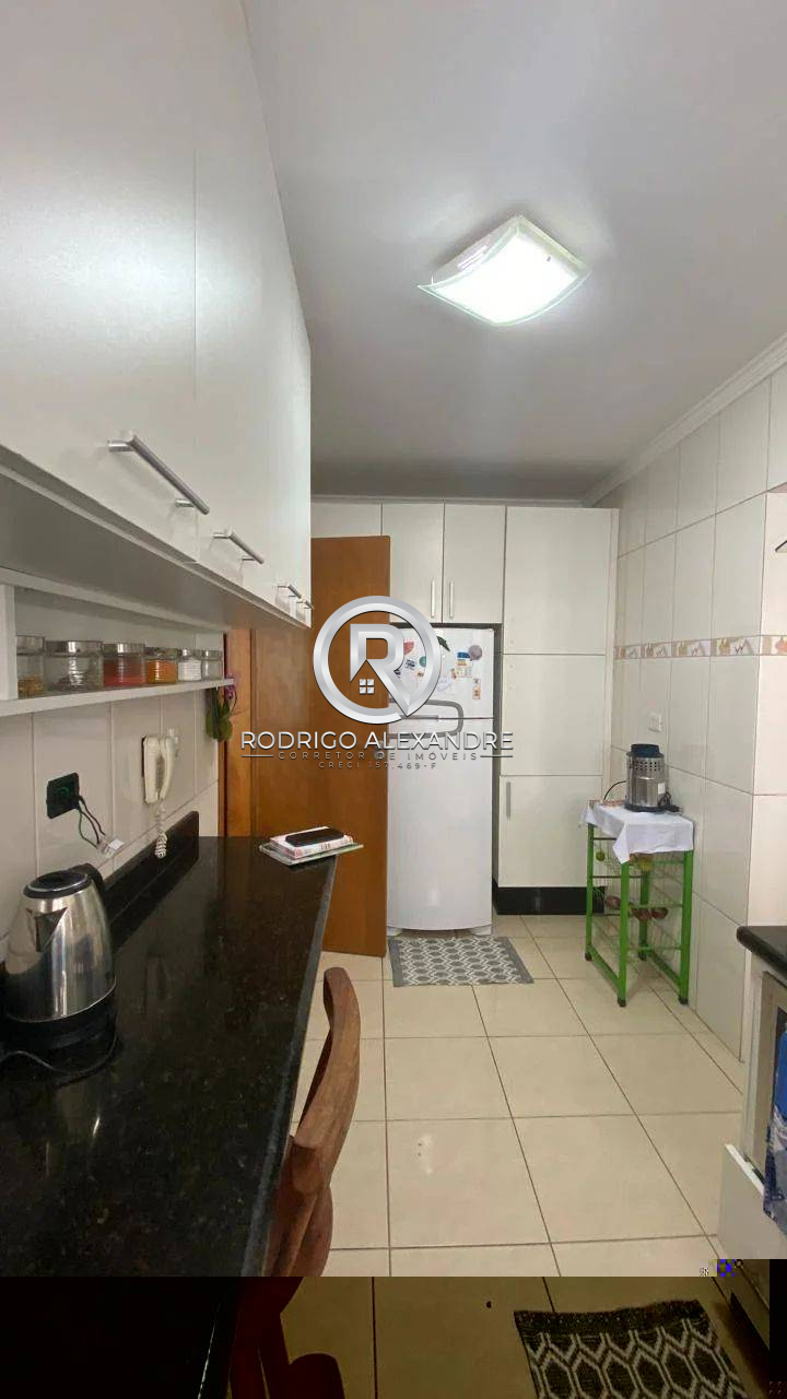 Apartamento à venda com 2 quartos, 126m² - Foto 2