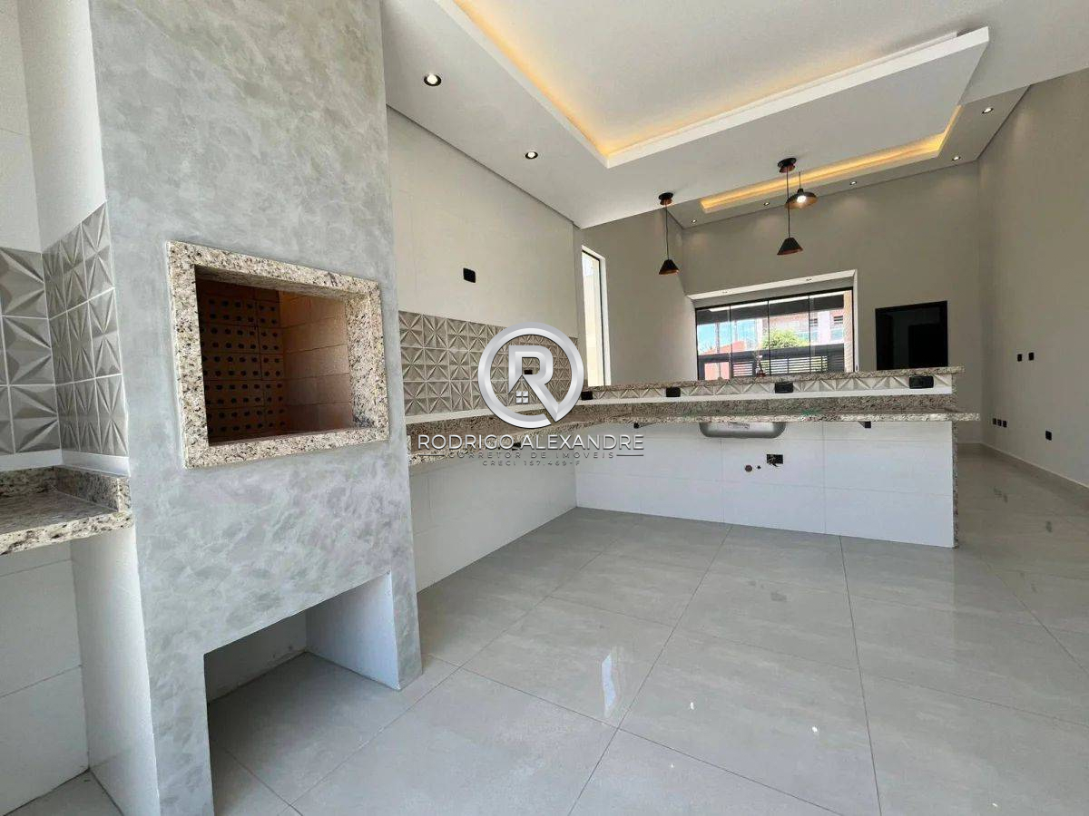 Casa à venda com 3 quartos, 98m² - Foto 5