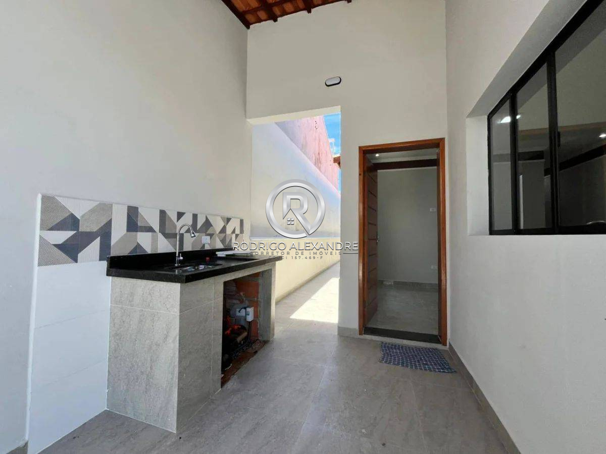 Casa à venda com 3 quartos, 84m² - Foto 3