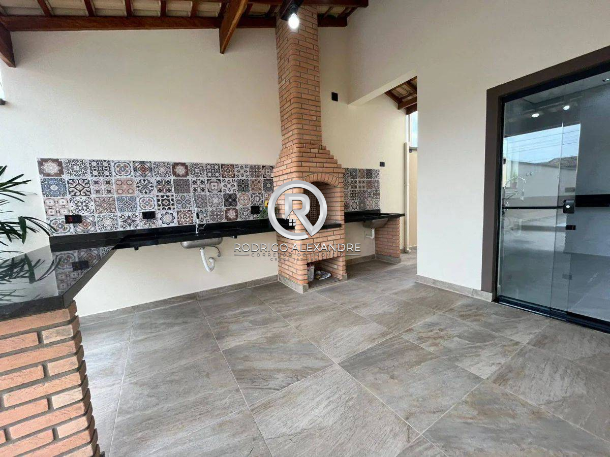 Casa à venda com 3 quartos, 128m² - Foto 4