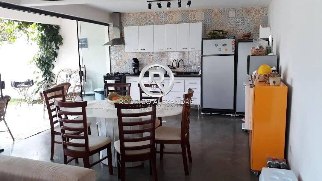 Sobrado à venda com 4 quartos, 280m² - Foto 10