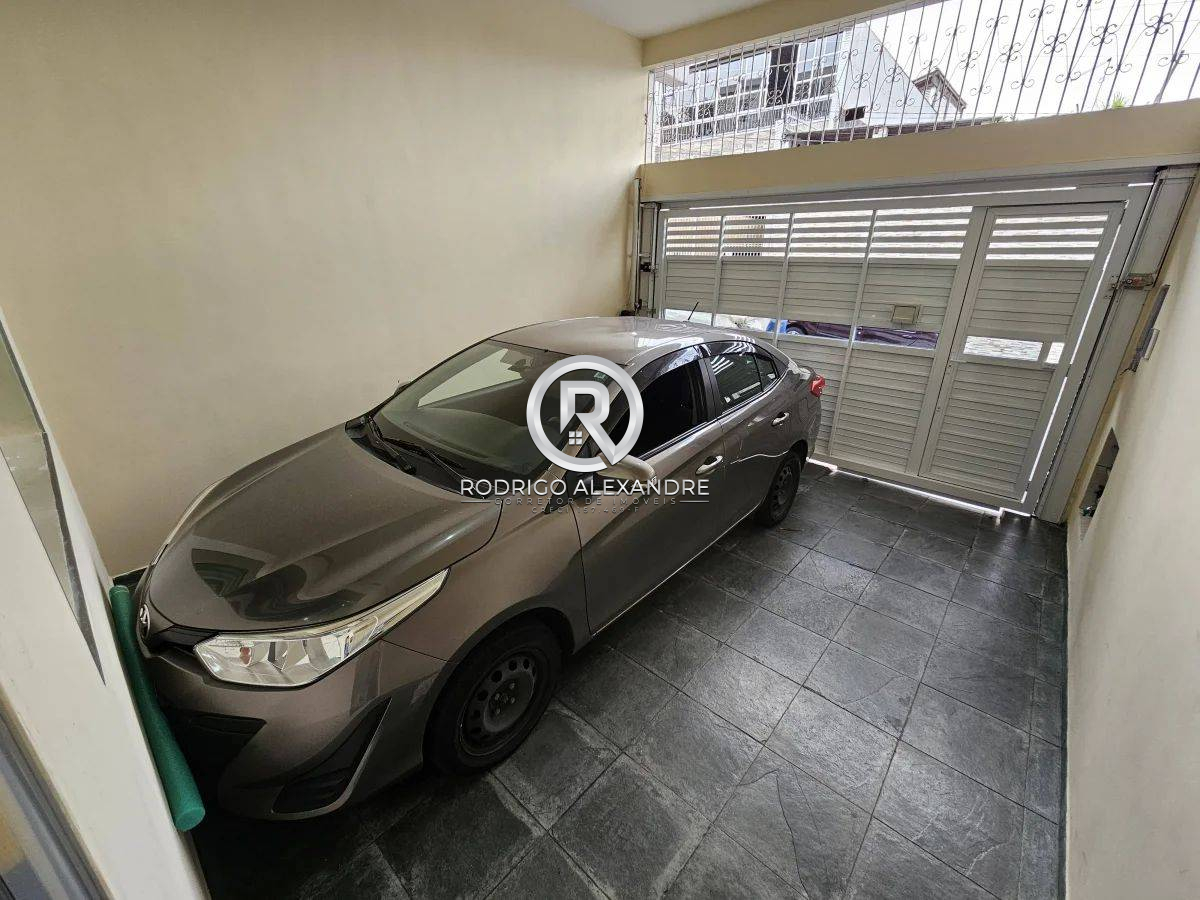 Sobrado à venda com 3 quartos, 272m² - Foto 25