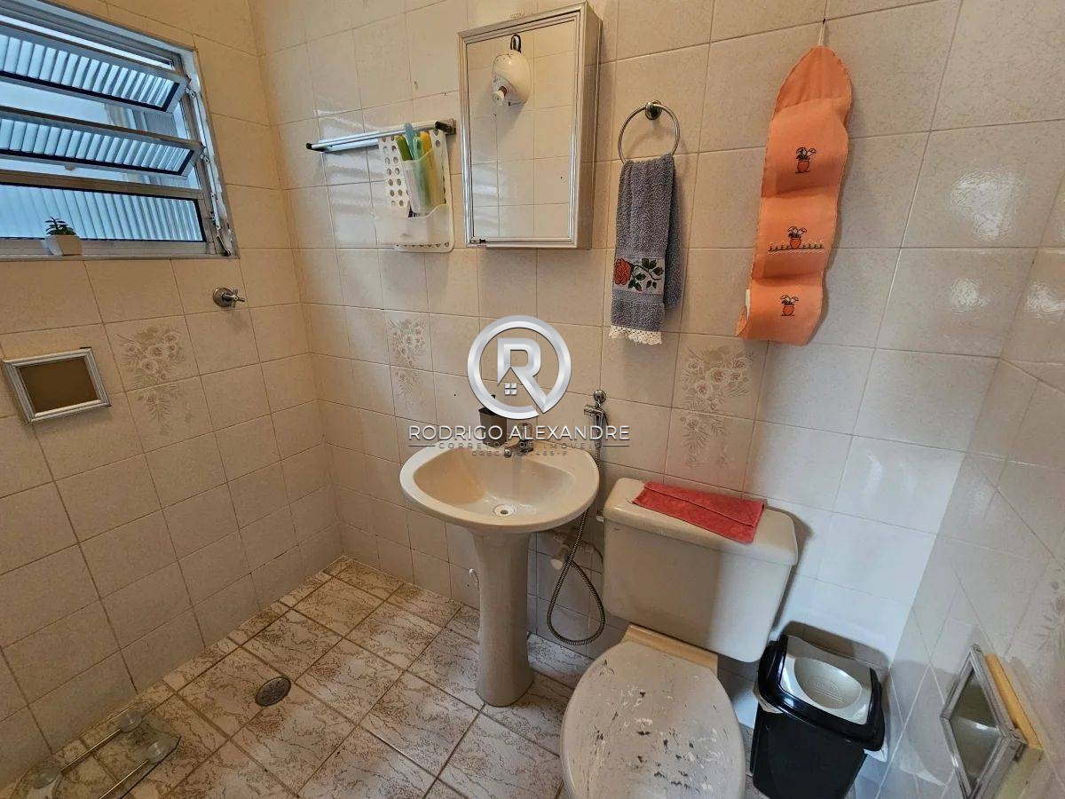 Sobrado à venda com 3 quartos, 272m² - Foto 24