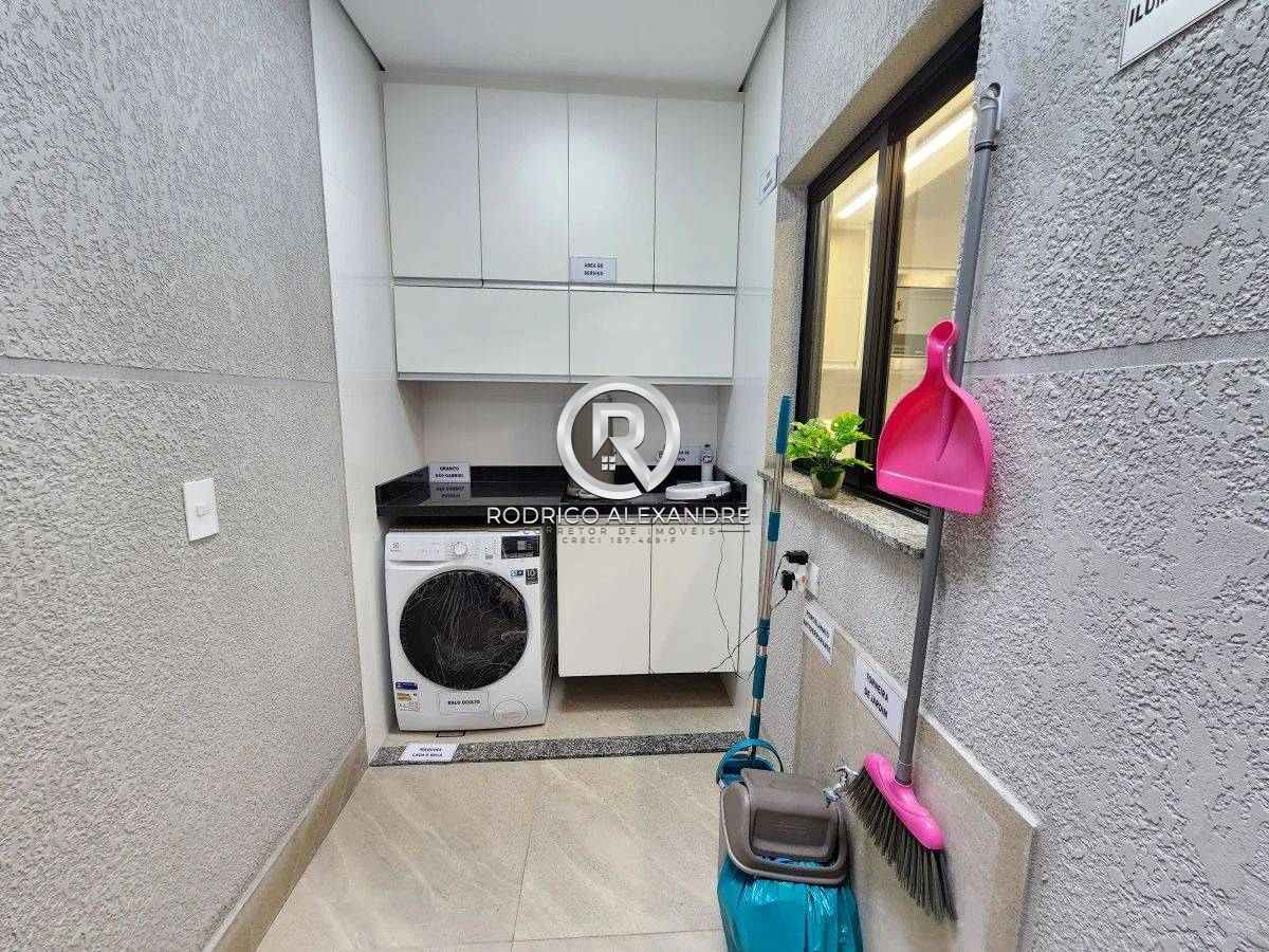 Sobrado à venda com 4 quartos, 160m² - Foto 9