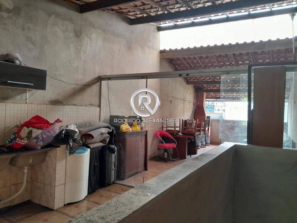 Sobrado à venda com 3 quartos, 200m² - Foto 12