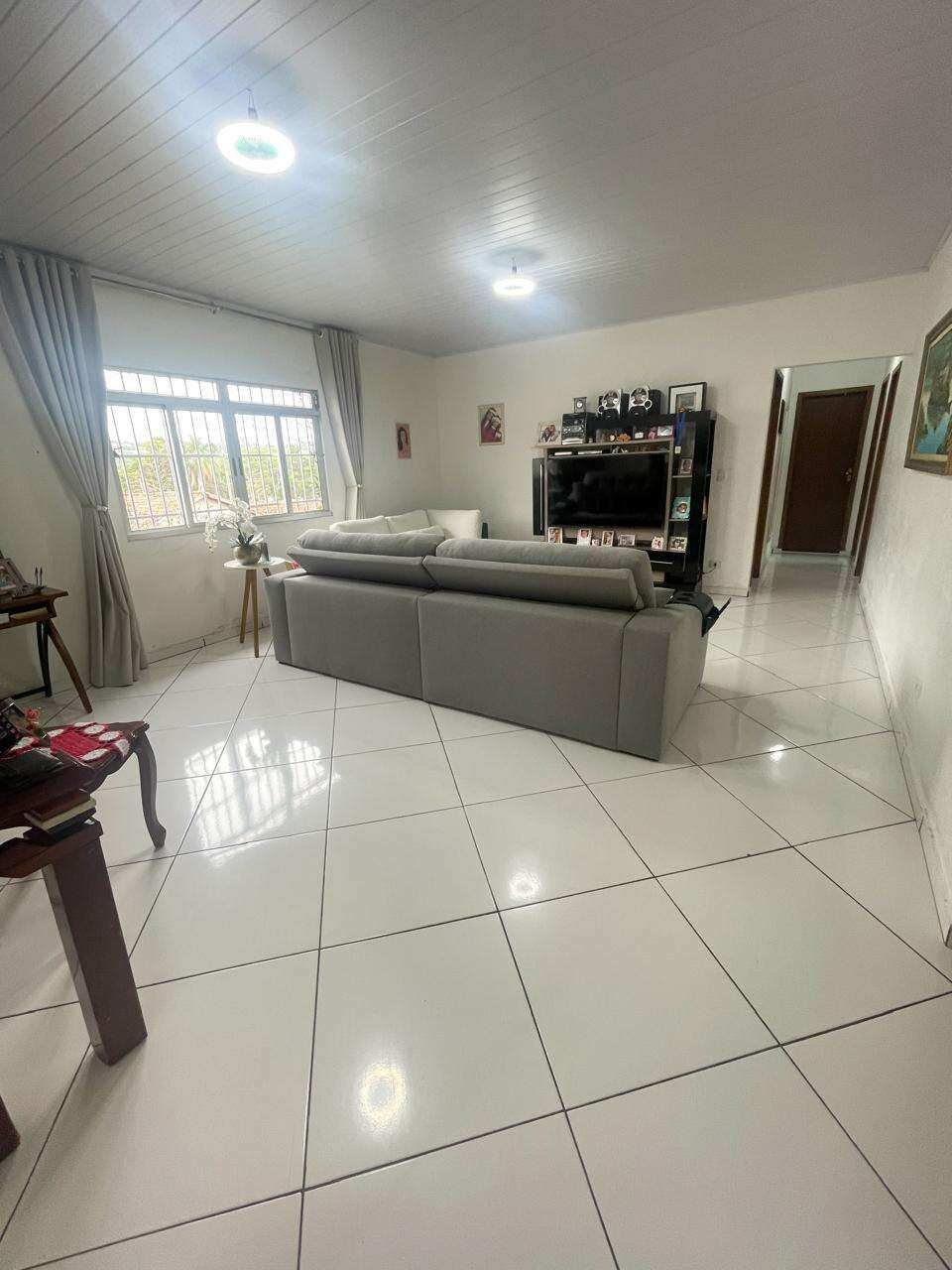 Casa à venda em Cotia, Pununduva(Caucaia do Alto), com 3 quartos, 160m² - Paulo J. Costa