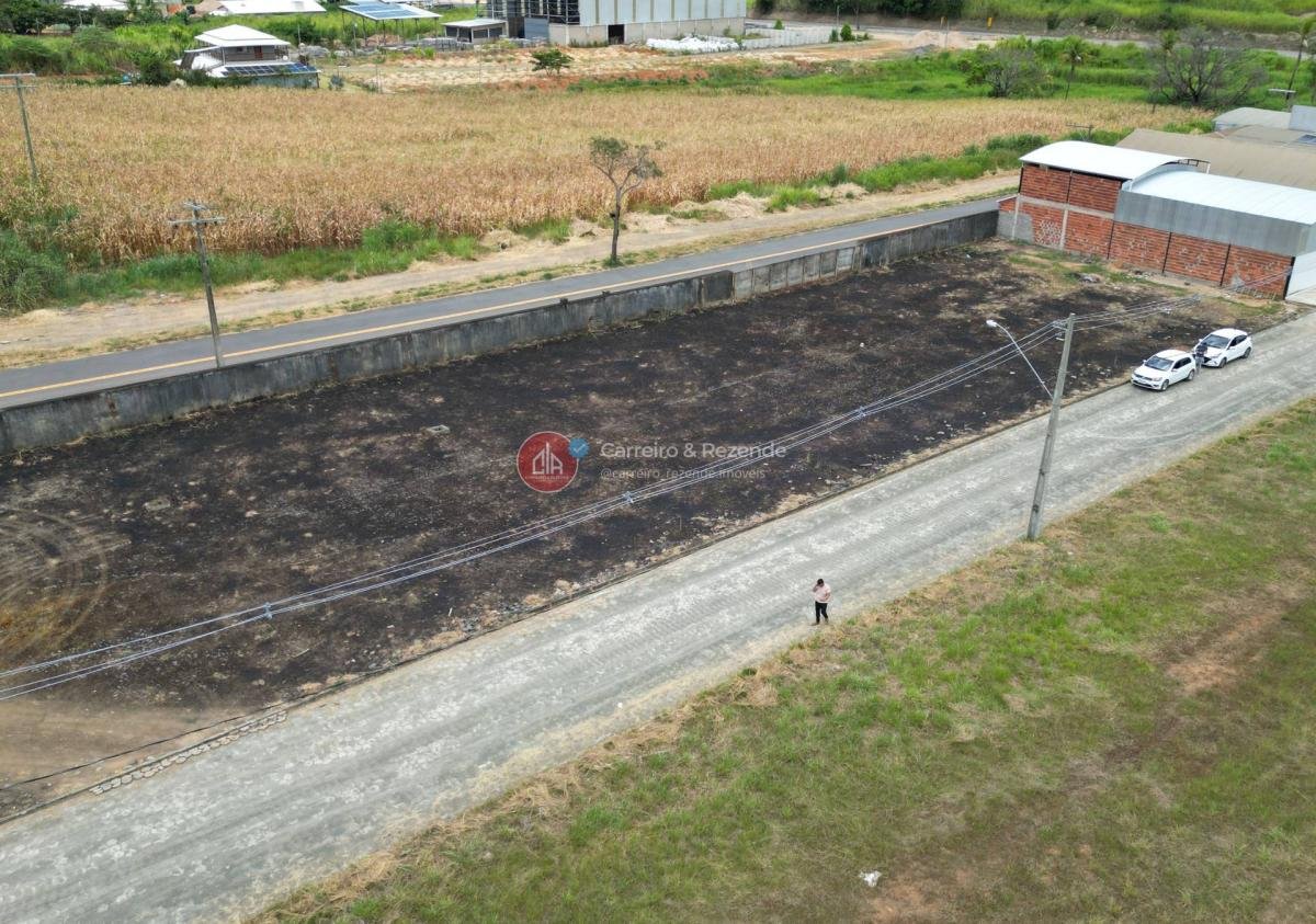 Lotes à venda no Trevo de Ubaporanga, 200m²