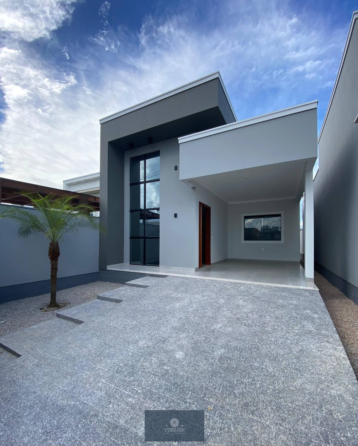 Casa à venda com 2 quartos, 81m² - Bosque da Mata,Tijucas