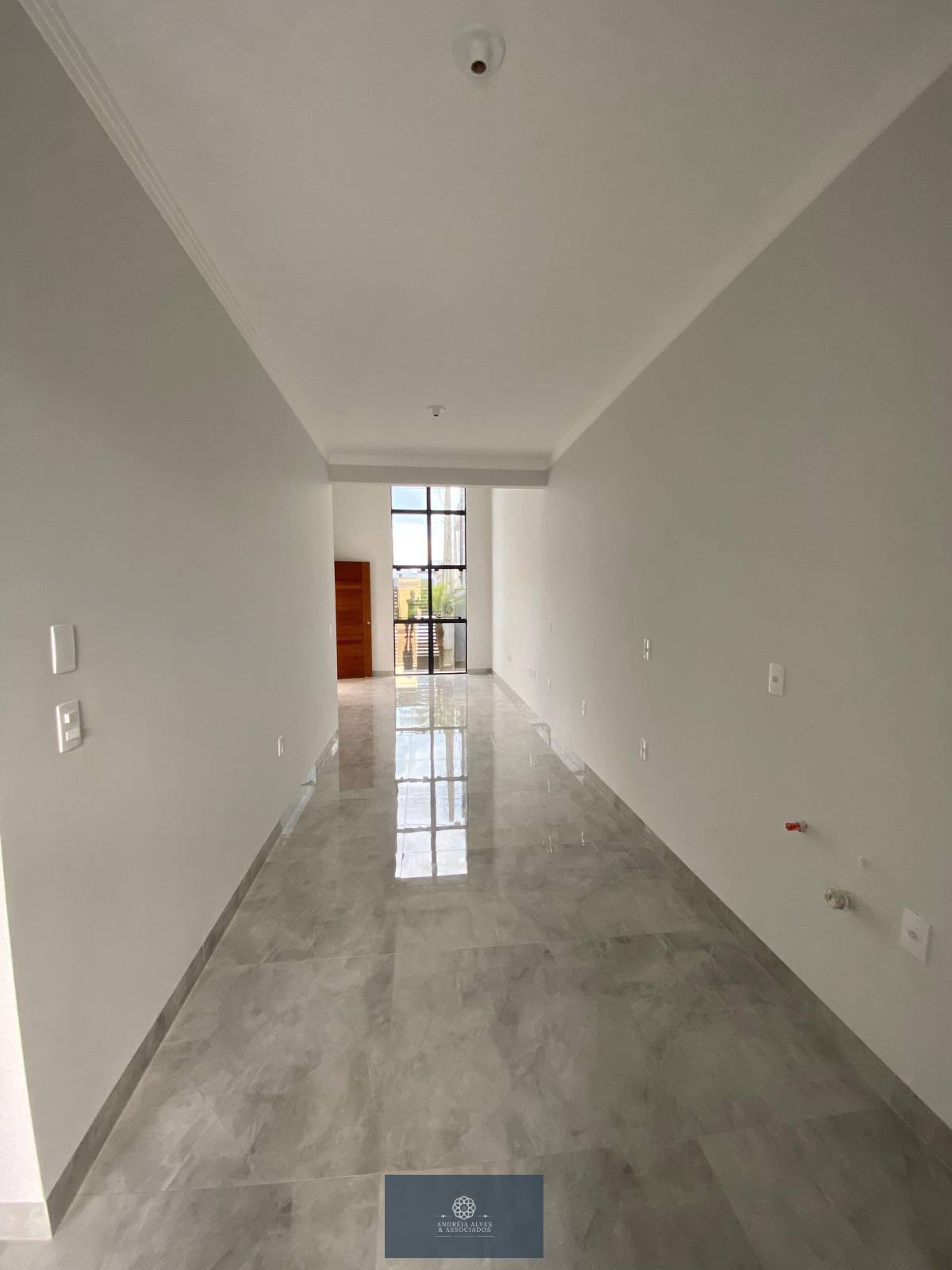 Casa à venda com 2 quartos, 81m² - Bosque da Mata,Tijucas