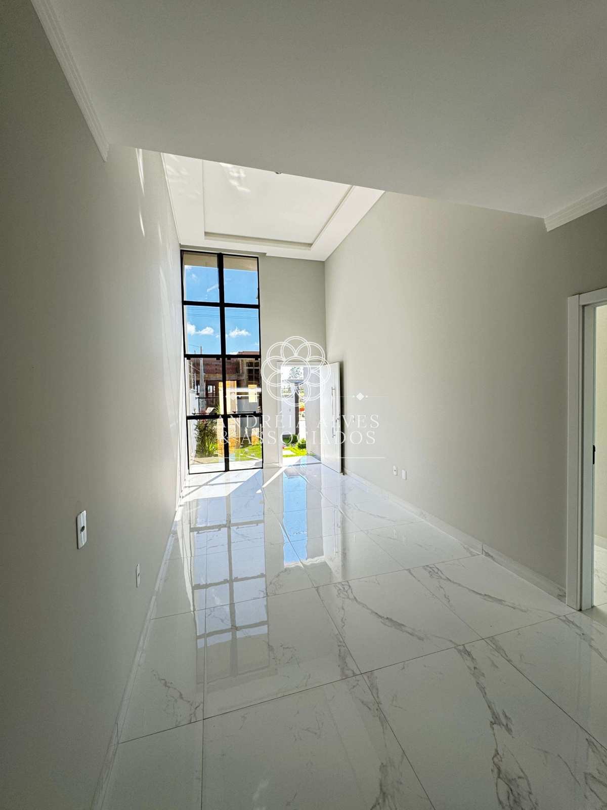 Casa à venda com 3 quartos, 91m² - ,