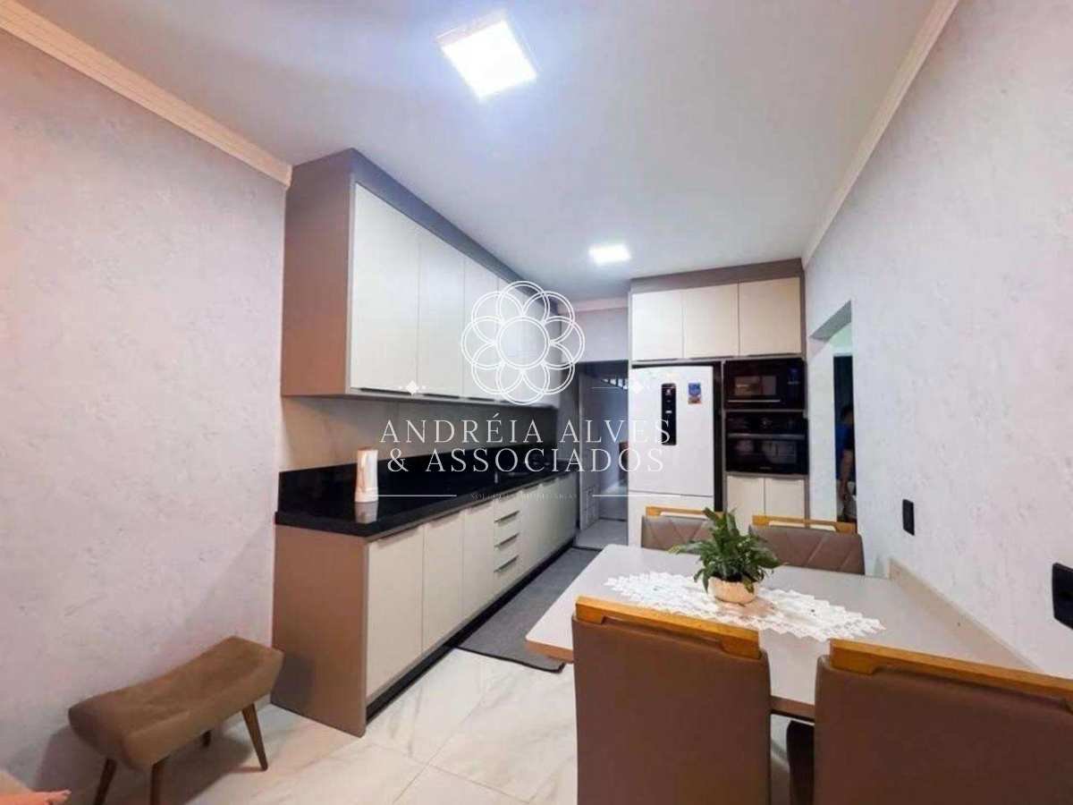 Casa à venda com 3 quartos, 90m² - ,