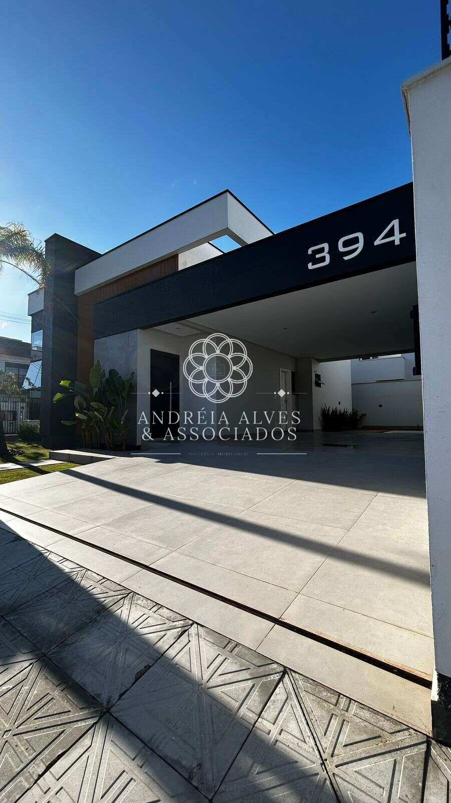 Casa à venda com 3 quartos, 130m² - ,