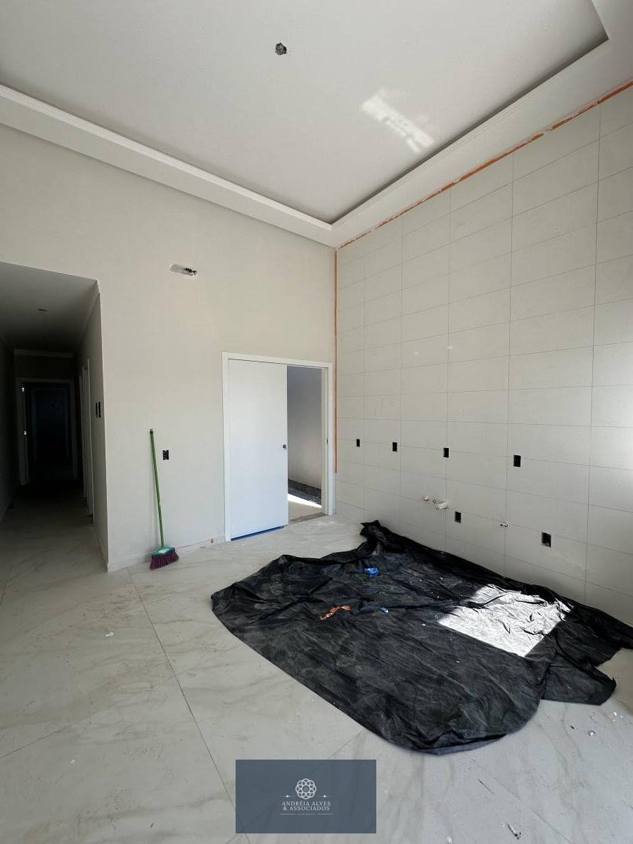 Casa à venda com 2 quartos, 60m² - ,Tijucas