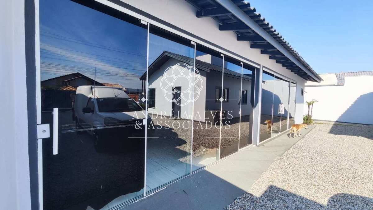 Casa à venda com 2 quartos, 60m² - JOAIA,